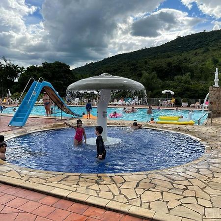 Hotel Cavalinho Branco Flat-105 Águas de Lindóia Eksteriør bilde